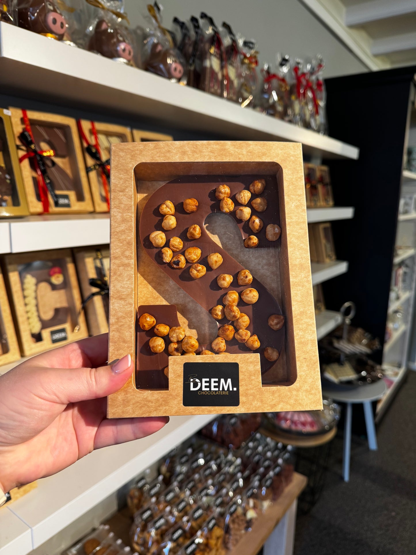 Hazelnoot letter melk