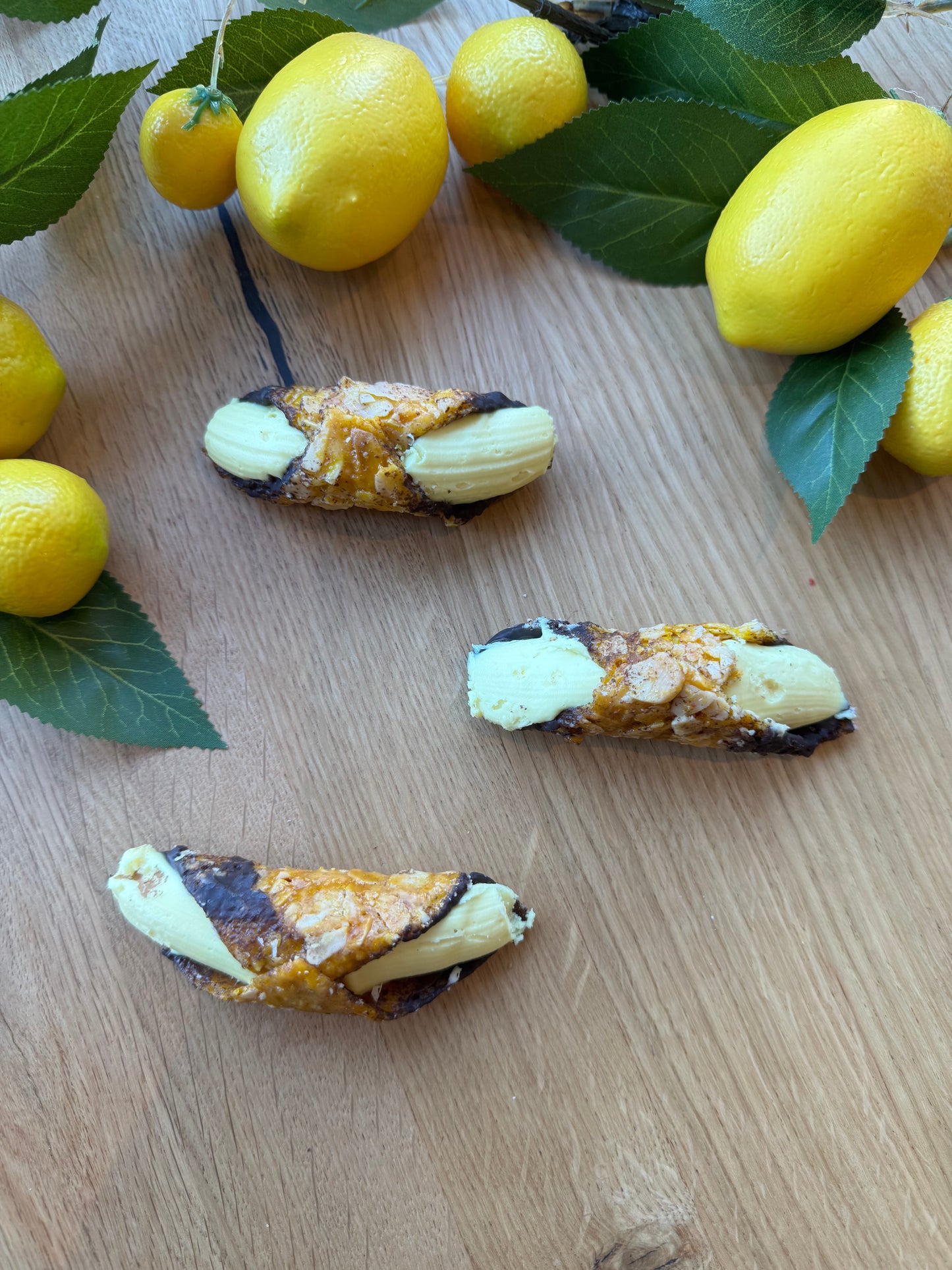 Cannoli limoncello