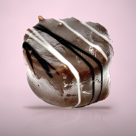 Bonbon butterscotch van By Deem Chocolaterie