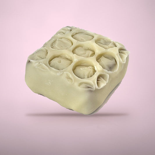 Bonbon honing van By Deem Chocolaterie