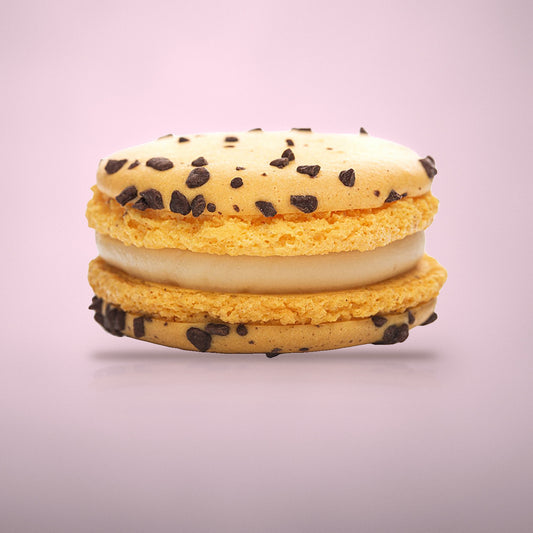 Macaron banana van By Deem Chocolaterie
