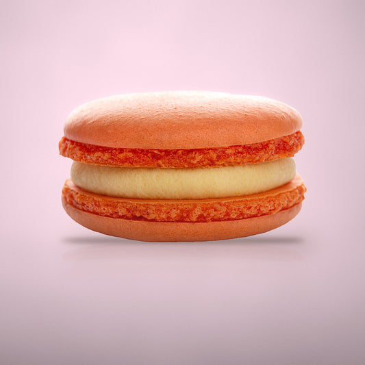 Macaron passion fruit van By Deem Chocolaterie